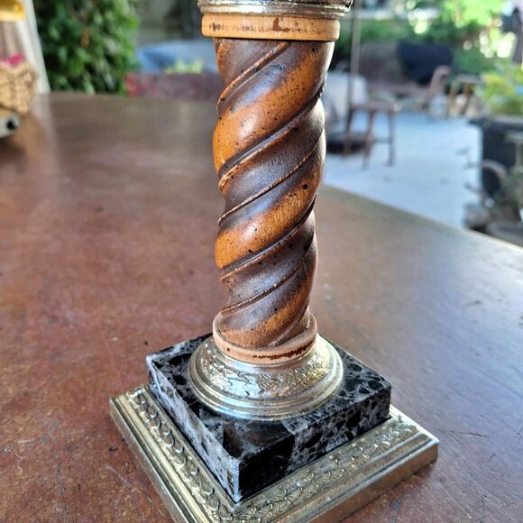 Gorgeous Vintage Dilly MFG Ornate Metal Candle Holder with Marble Base - Picture 8 of 13